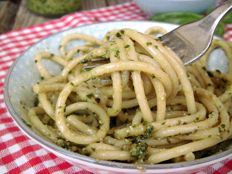 Pasta al pesto alla genovese