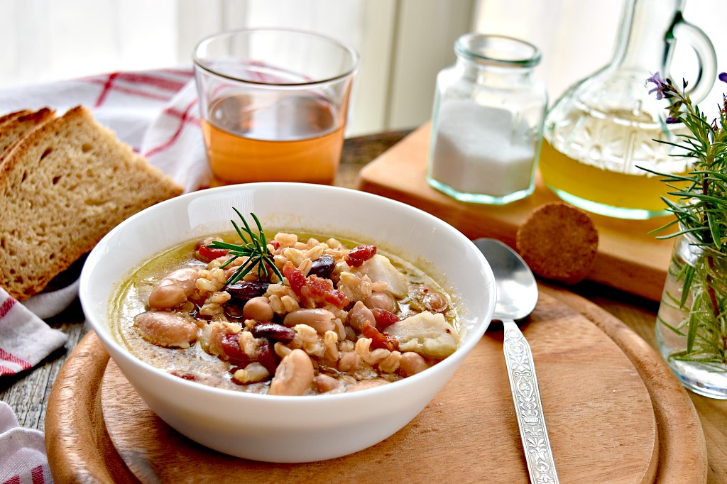 Zuppa di Eddoes, farro e legumi